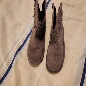 Ladys suede 9.5 wide boots